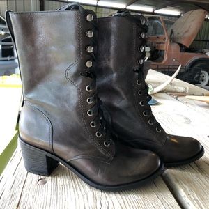 Gianni Bini True Grit boots
